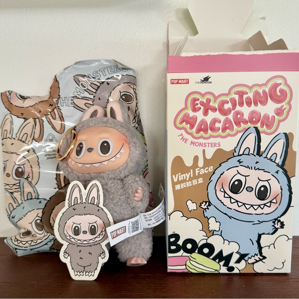 Pop Mart Exciting Macarons Vinyl Figure